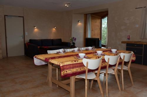 Domaine Bellelauze Hotel Bouriège Szoba fotó